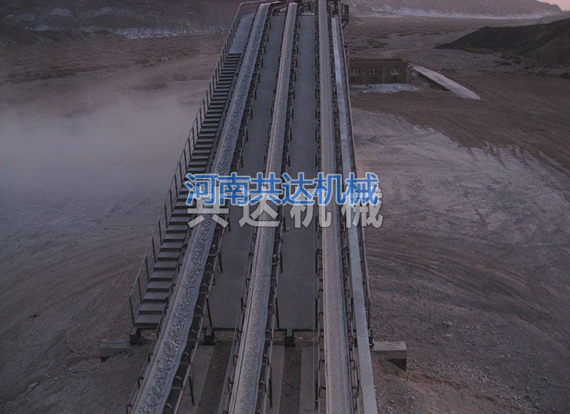 公司承建的礦石破碎、篩分、輸送生產(chǎn)線